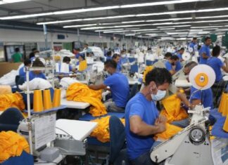 PESE A LA SOLICITUD DE LOS MEDICOS, SINAGER PERMITE QUE LAS MAQUILAS SIGAN OPERANDO.