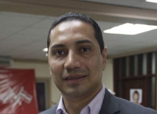 Regidor Liberal Osman Aguilar pide al Gobierno suspender la tasa vehicular, pero NO le pide a Alcaldía del DC suspender la grosera tasa municipal.