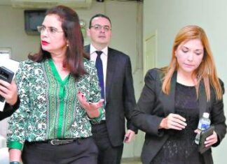 Rixi Moncada anuncia que por mayoría CNE aprueba dar luz verde a la segunda vuelta electoral.