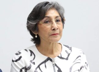 Maribel Espinoza renuncia como vice Presidenta del CCEPL.