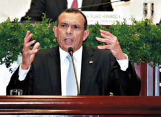 Pepe Lobo anuncia que buscara una diputación en las próximas elecciones.