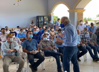 Mauricio Oliva se reúne con lideres nacionalistas de Santa Barbara.