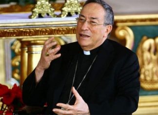 Cardenal Rodriguez: «Hospitales móviles son un fraude»