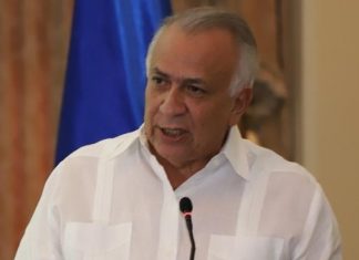 Mauricio Oliva se compromete a no reducir presupuestos de educación, salud y la UNAH.