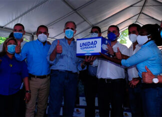 Según informe oficial del CNE Unidad y Esperanza(PN) solo presento 72,042 firmas y no un millón como anunciaron.