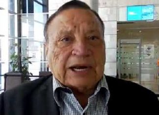 Augusto Aguilar: «Una ley electoral sin regular la reelección e incluir la segunda vuelta es como mesa con tres patas»