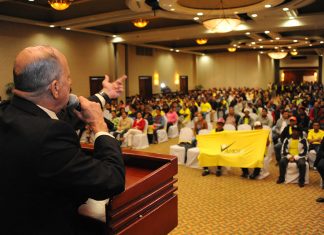 El Partido «Vamos» anuncia que no realizara alianzas con otras fuerzas políticas , aseguran estar listos para enfrentar las elecciones generales solos.