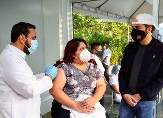 Termina el show de los alcaldes de la oposición aplaudir la Sesal la donación de vacunas que hará Bukele