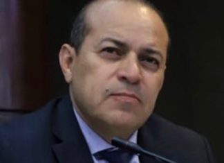 Renan Inestroza presenta reforma al articulo 46 de la Nueva ley Electoral para que todos los partidos integren las mesas receptoras.