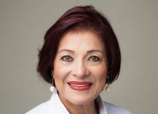 Ultima Hora. Asesinan a la Ex Diputada Carolina Echeverria en su casa de habitación en la capital de la Republica.