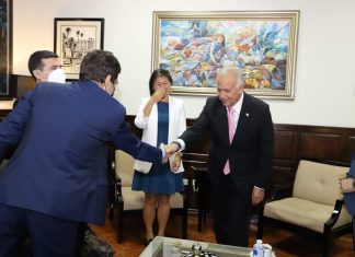 Titular del CN se reúne con misión del FMI en Honduras