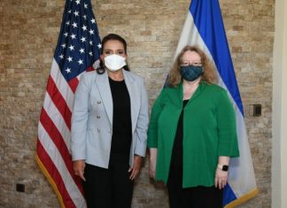 Encargada de negocios de EEUU felicita a Xiomara Castro por su exitosa campaña