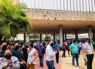 Empleados del Congreso Nacional victimas del pleito entre políticos que buscan la presidencia de ese poder del Estado.