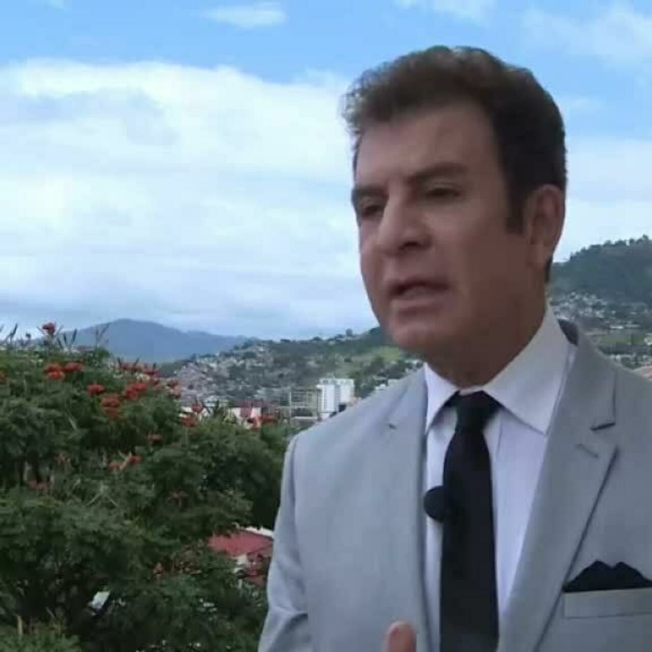 Crisis política¡¡ «Libre se convertiría en el lado oscuro si no cumple el acuerdo pactado» Salvador Nasralla.