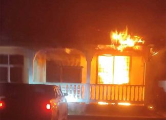 Voraz incendio consume importante información de la Alcaldía de Juan Francisco Bulnes, en Gracias a Dios.