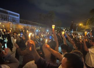 Una vigilia de oracion realizan simpatizantes nacionalistas a favor de JOH