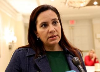 El CNA revela que la ex primera dama Ana Garcia transfirió dos bienes inmuebles a un Banco con un valor de L 60 millones