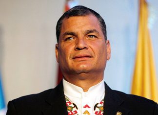 Rafael Correa expresidente de Ecuador se encuentra en Honduras