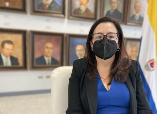 Colegio Médico anuncia que a partir de mañana realizarán asambleas informativas ante la falta de pago para el personal de la salud.