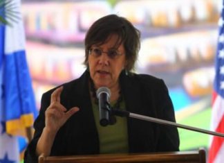 Expresidente Hernandez sera extraditado la proxima semana a EEUU postea en su cuenta Exembajadora Lisa Kubiske