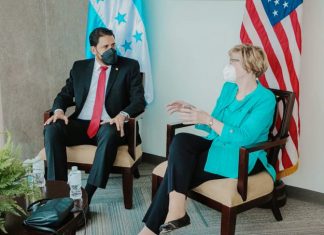 Honduras y EEUU hablan sobre cooperación militar y narcotráfico