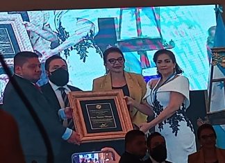 Xiomara Castro promete respetar la libertad de expresión