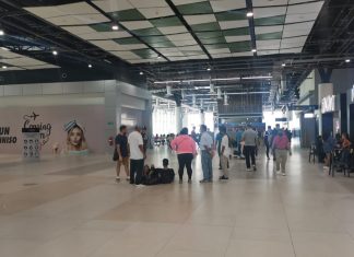 Aeropuerto de Palmerola esta operando a pesar del clima,mientras que Toncontin esta cerrado