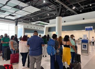 Palmerola atiende 18 operaciones y más de 2500 personas este lunes.