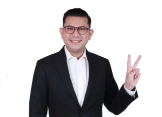 Diputado Victor Rodriguez de Libre se declara el primer parlamentario abiertamente «GAY» en Honduras.