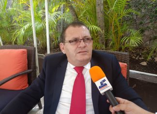 Reconoce su director: Ganarle una demanda laboral al Injupemp es «como pegarle a un bolo»