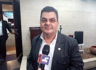 Diputado Eliud Giron le pide a Edmundo Orellana que no se comporte como un cobarde en el proceso de eleccion de la CSJ