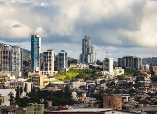 Clase política hondureña de las que mejor vive en Centro America.