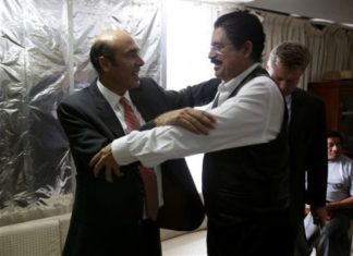 Hugo Llorens será contratado por el gobierno de Xiomara Castro para manejar las relaciones con altos mando de los EEUU.