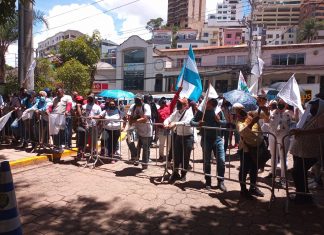 PSH exige unas 700 plazas al gobierno