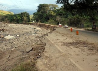 Carreteras de Honduras se encuentran en total abandono, las perdidas son millonarias.