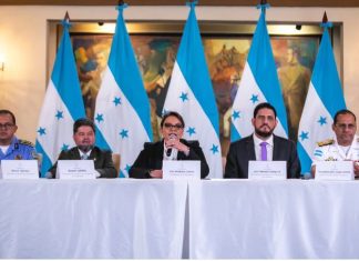 Xiomara Castro suspende sesión del CNDS y lo convoca de nuevo para el 1 de septiembre