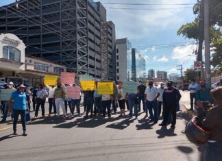 «Queremos que nos paguen»: Ex empleados de Sedis