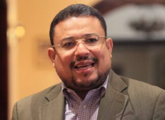 «Si aparezco con cuatro tiros en la cabeza es responsabilidad del estado» Omar Rivera.