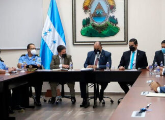 Comisión Especial del Congreso se reune con la cúpula de Seguridad para tener mayores detalles sobre la muerte de los efectivos policiales.