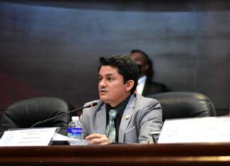 Diputado Fabricio Sandoval: «Si la CSJ quiere conflicto, conflicto tendrá»