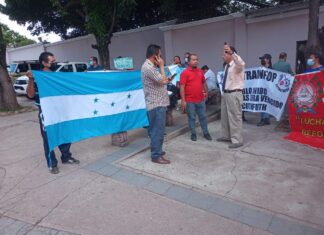 En el Norte: Sindicalistas denuncian masacre laboral con el cierre de maquilas