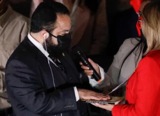 Luis Redondo enfrenta su peor momento de ilegitimidad.