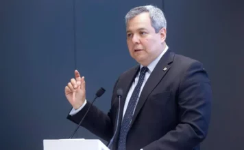 Dante Mossi advierte que los combustibles seguirán caros y prevé alivio hasta 2027