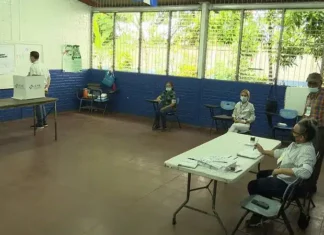 Nicaragüenses se quedan en casa durante votaciones #Municipales2022