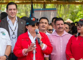 En Copán: Xiomara Castro inaugura Red Solidaria