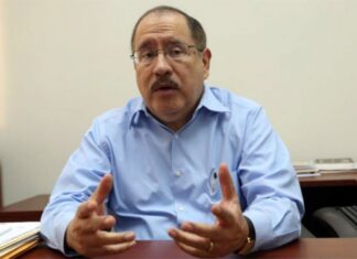 Hugo Noe Pino:»No es un bono navideño, es un dinero para repartir tamales»