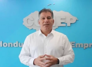 Empresarios ponen el «grito al cielo» ante el anuncio del congelamiento de 40 productos de la canasta básica.