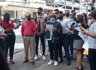 Defensores de Derechos Humanos exigen al gobierno garantizar libertad de prensa