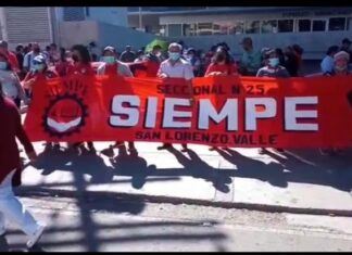 Burócratas se toman el CCG para reclamar reajuste salarial