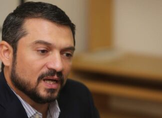 Sobre los señalamientos de Gustavo Petro el diputado Yuri Sabas se pregunta porque no hay un reclamo del gobierno.